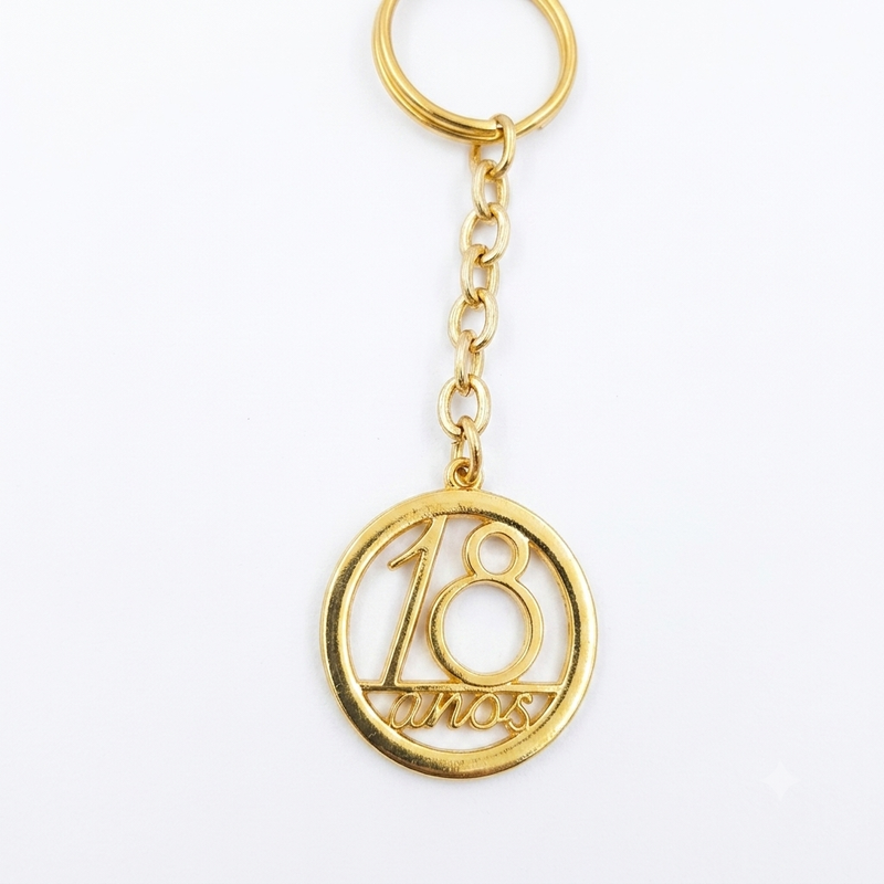 ✨ Lembrancinha de Aniversário 18 Anos – Chaveiro Dourado Elegante Kit com 10 Unidades